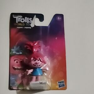 Hasbro Trolls World Tour Poppy Doll - Pink and Blue